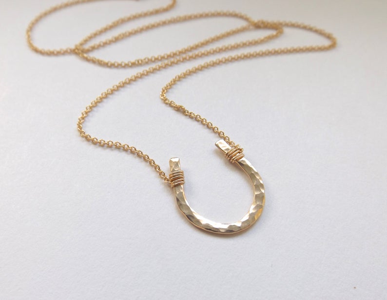 Small Gold Hammered Horseshoe Necklace // Cable Chain